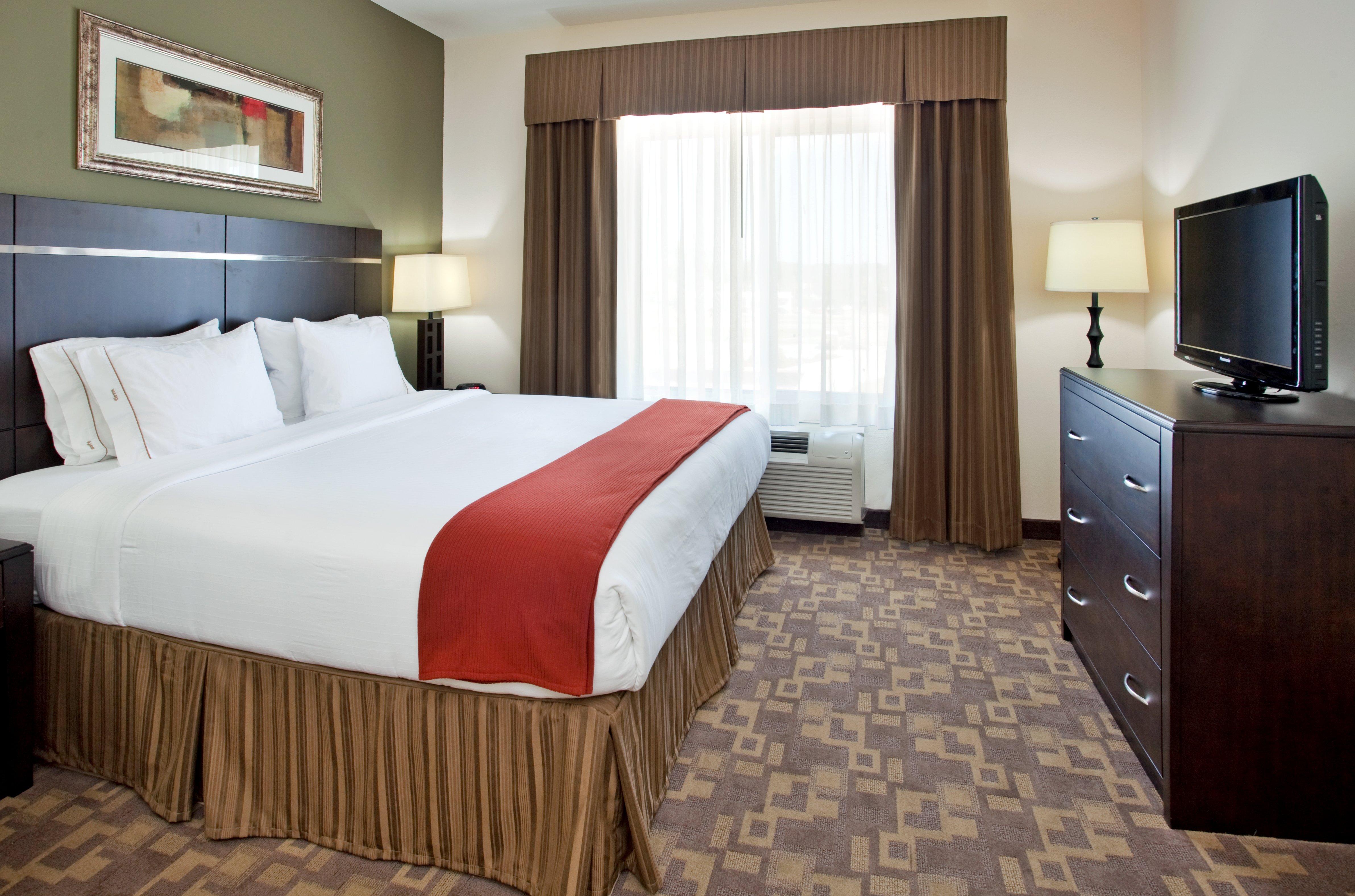 Holiday Inn Express & Suites North Топика Экстерьер фото